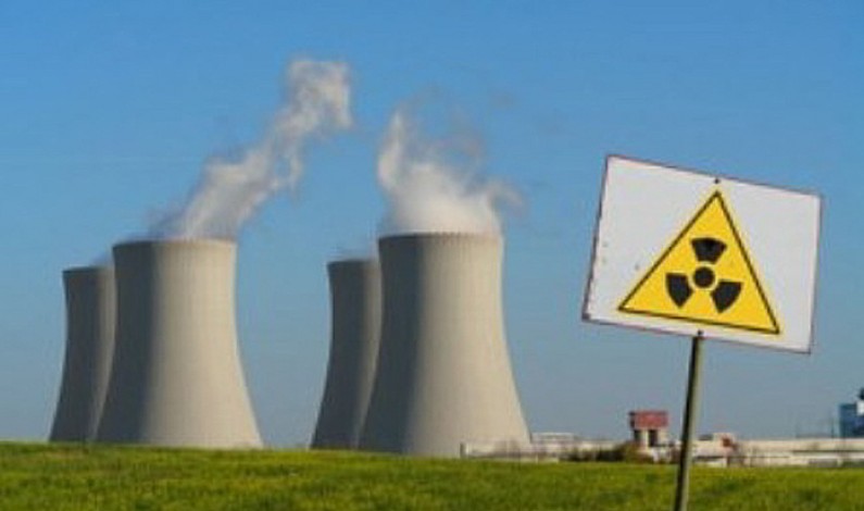 La política actual es incapaz de enfrentar a los nuclearistas La política actual es incapaz de enfrentar a los nuclearistas