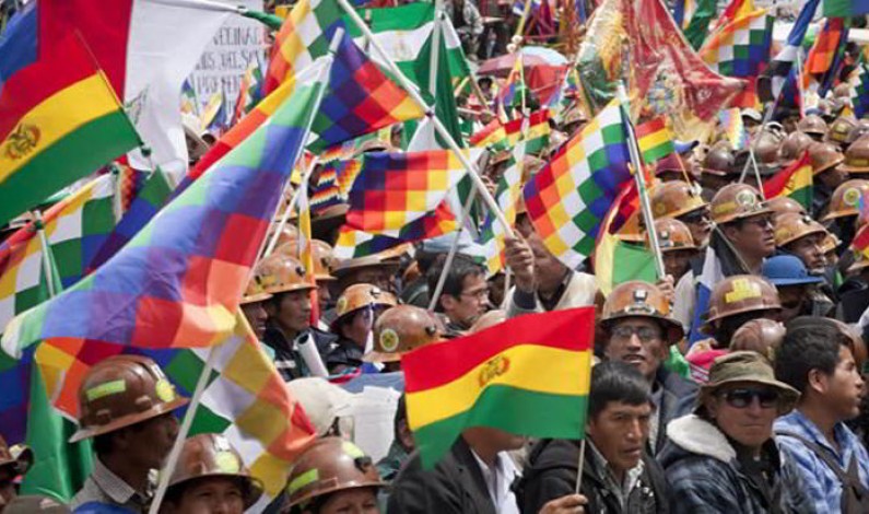 Bolivia: “Lo que emerge en la multitud no es lo homogéneo, es la diferencia”