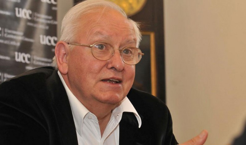 Laclau: “El rol de Venezuela es central para la autonomización de América Latina” Laclau: “El rol de Venezuela es central para la autonomización de América Latina”
