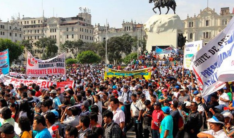La democracia (débil) en América Latina La democracia (débil) en América Latina
